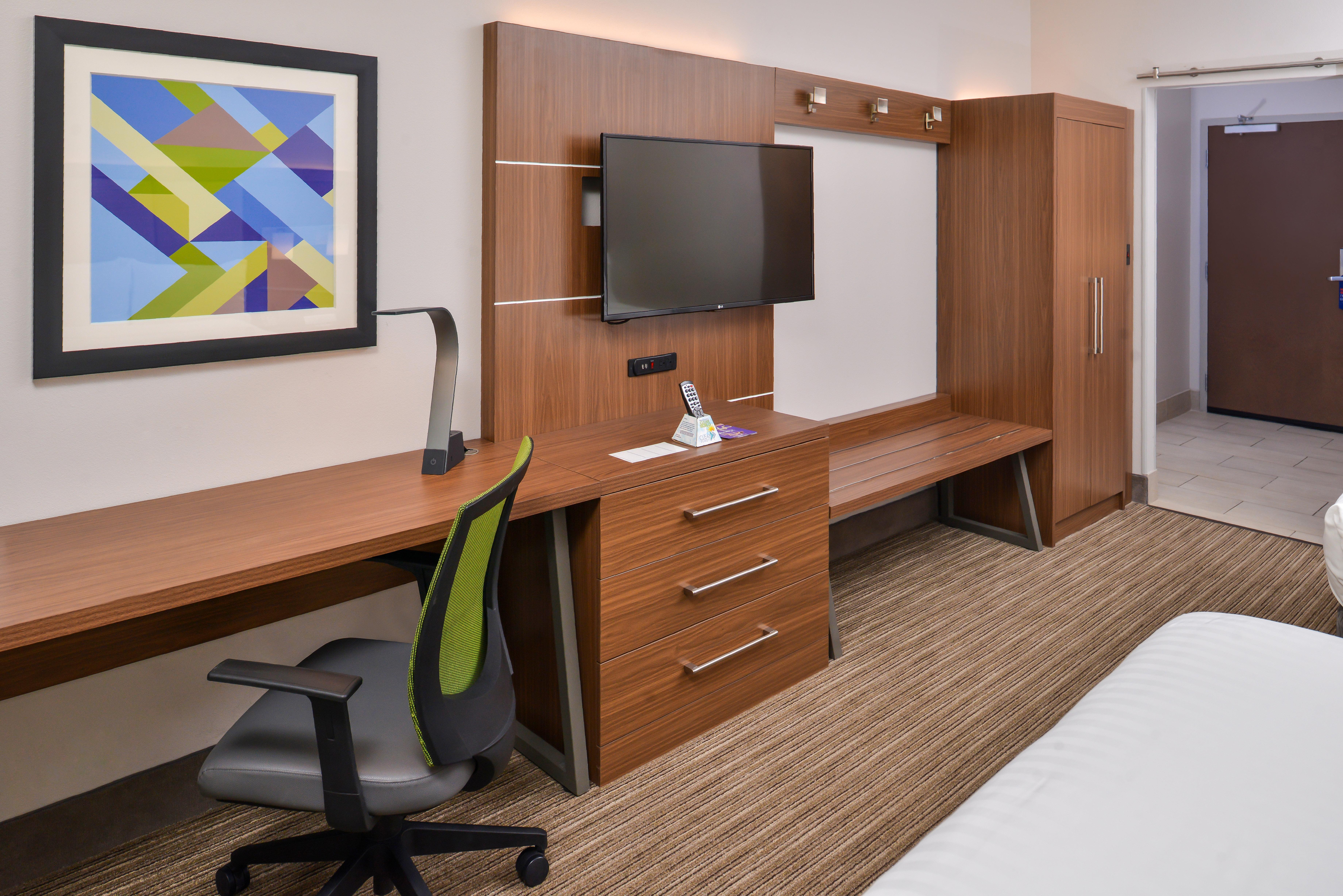 Holiday Inn Express & Suites - Van Horn By Ihg Exterior photo