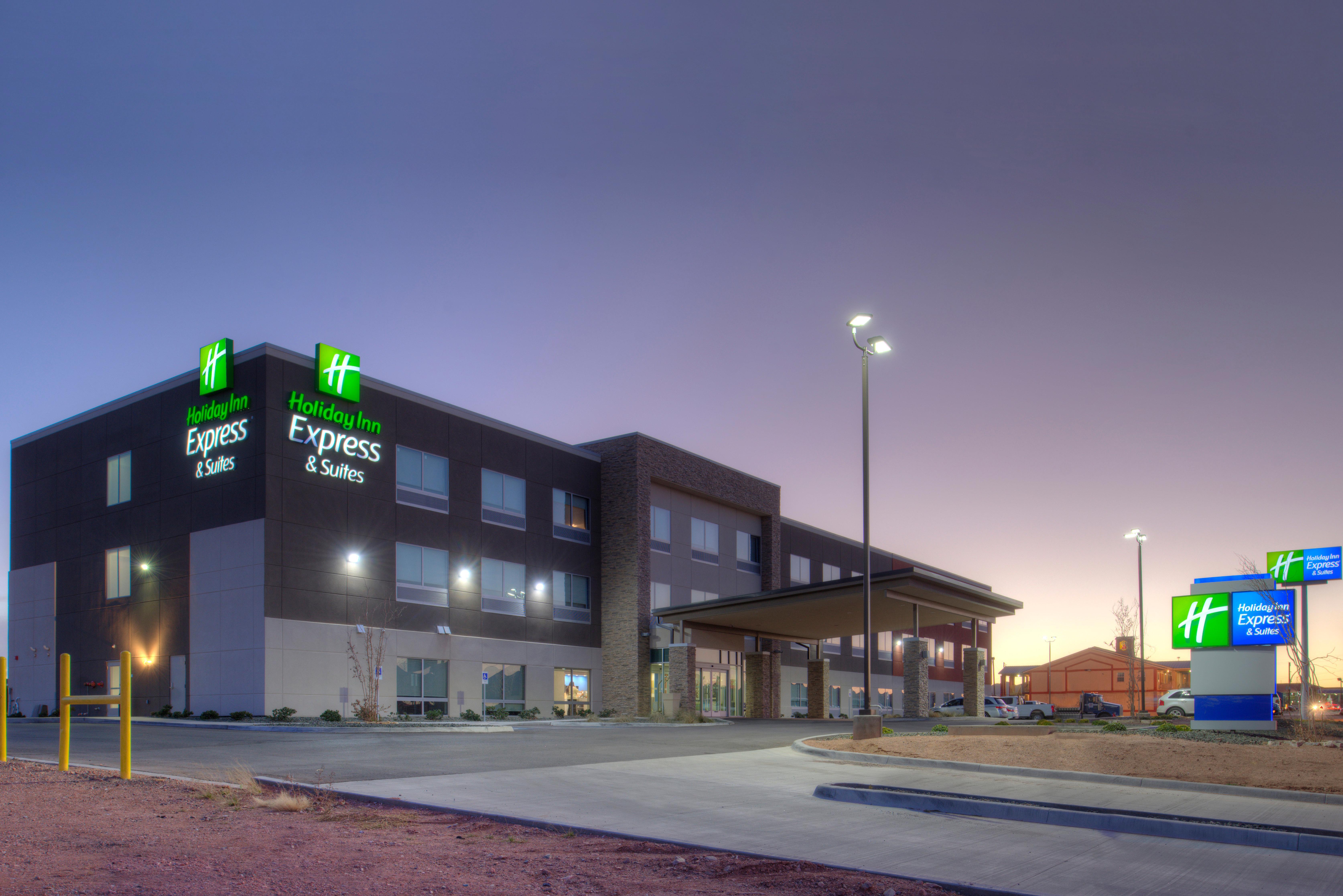 Holiday Inn Express & Suites - Van Horn By Ihg Exterior photo